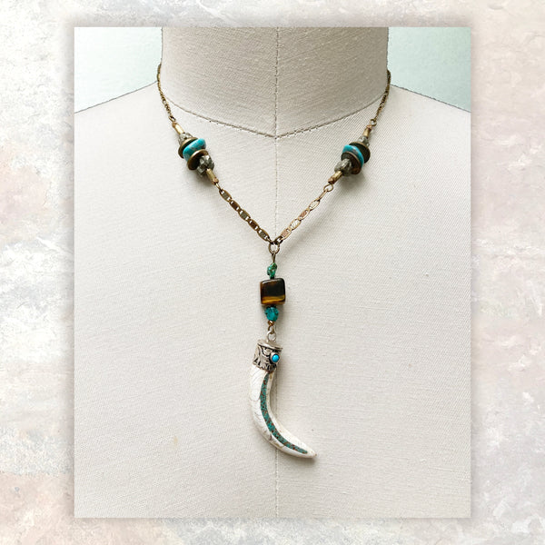 TOOTH PENDANT : Turquoise & Tiger Eye G i l d e d   M a n e