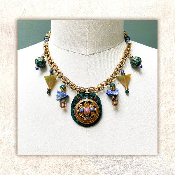 CHARM NECKLACE : Agate & Turquoise Inlaid Brass G i l d e d   M a n e