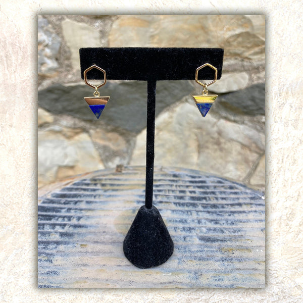 EARRINGS : Geo Lapis G i l d e d   M a n e