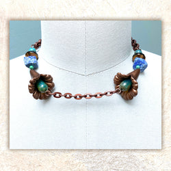 FLORAL BEADED COLLAR NECKLACE : Copper & Lapis G i l d e d   M a n e