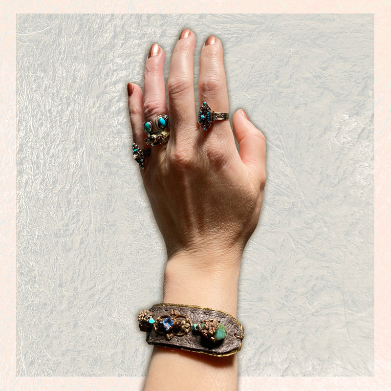 GILDED BRACELET Turquoise Tiger Eye G i l d e d M a n e